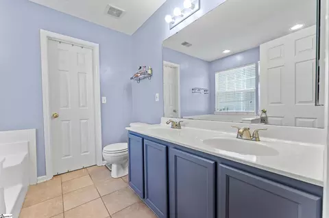 Bath - 5 Renforth Rd, Simpsonville, SC 29681 photo 2 of 3