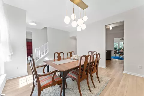 Dining - 5 Renforth Rd, Simpsonville, SC 29681 photo 5 of 5