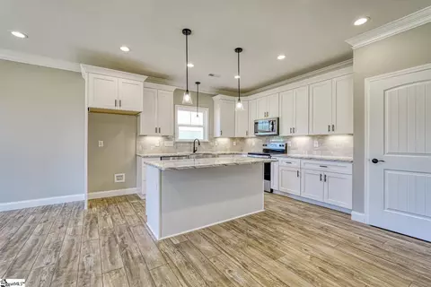 760 Ruby Golightly Dr, Inman, SC 29349 photo 9