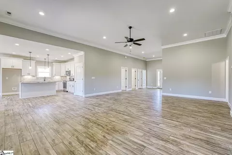 760 Ruby Golightly Dr, Inman, SC 29349 photo 8