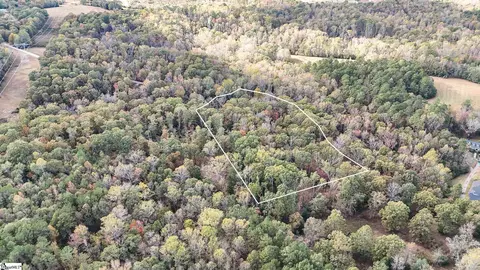 888 Old Hundred Rd, Pelzer, SC 29669
