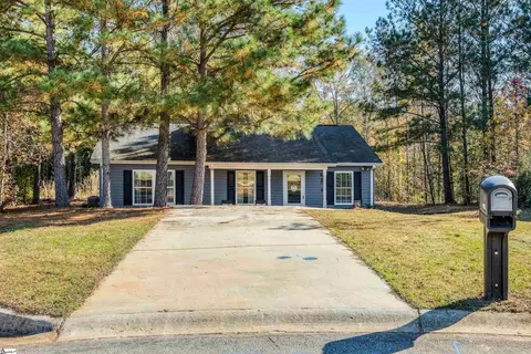 112 Carrick Ct, Anderson, SC 29624