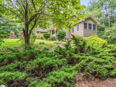 Exterior - 940 Hugh Champion Rd, Tryon, NC 28782 photo 5 of 10