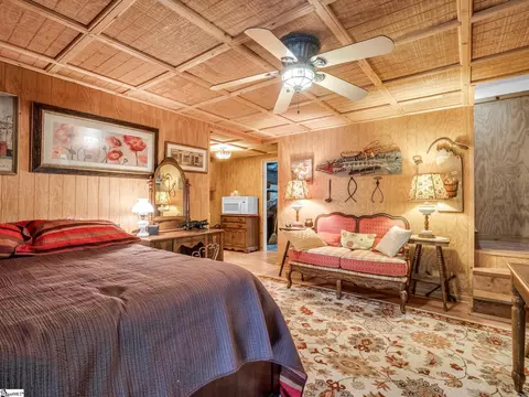 Bedroom - 940 Hugh Champion Rd, Tryon, NC 28782 photo 5 of 6