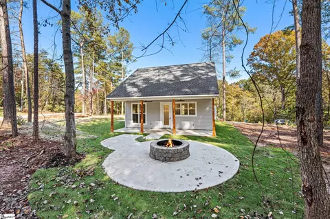 602 Dryden Dr, Westminster, SC 29693 photo 3