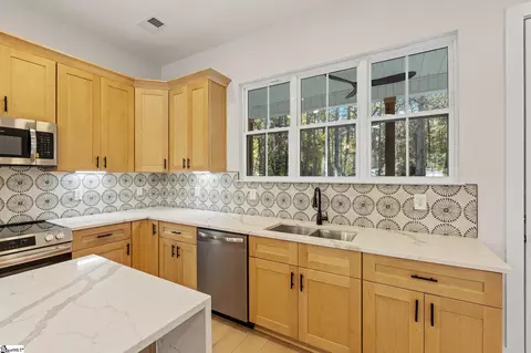 602 Dryden Dr, Westminster, SC 29693 photo 13