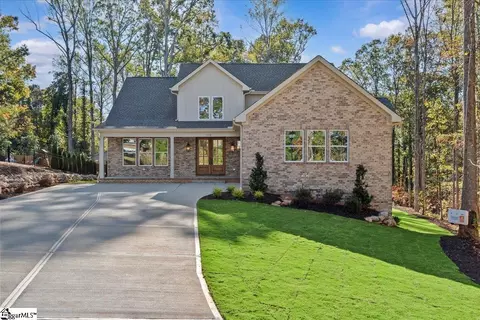 115 Ivy Woods Dr, Easley, SC 29642