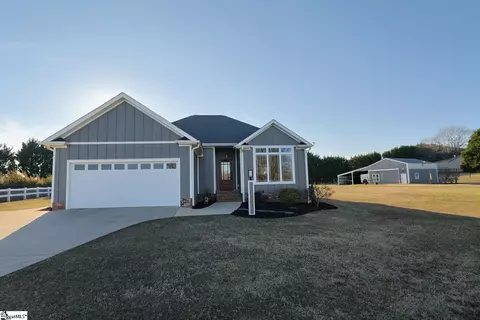126 Ward Oak Ct, Greer, SC 29651