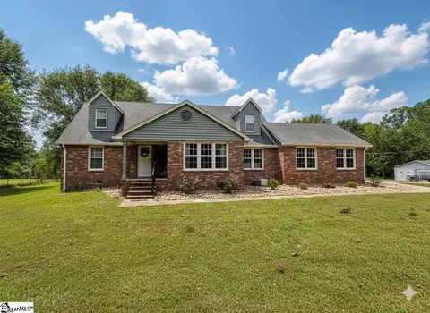 859 Cooper Bridge Rd, Fountain Inn, SC 29644