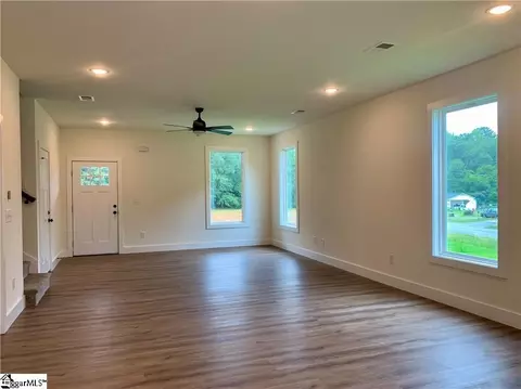 103 Stephens Rd, Pendleton, SC 29670 photo 2