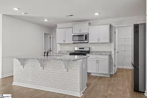 145 Bailing Dr, Easley, SC 29640 photo 6