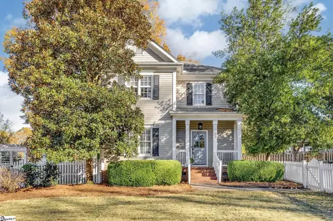 107 Long Hill St, Greenville, SC 29605