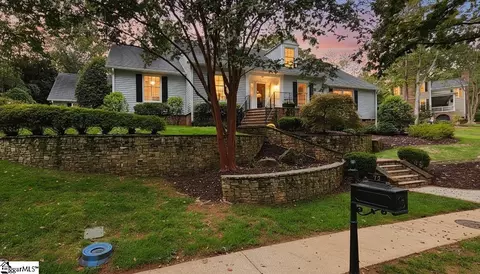 72 Marshall Bridge Dr, Greenville, SC 29605
