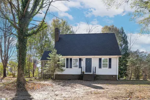 112 Ballard Ct, Easley, SC 29642