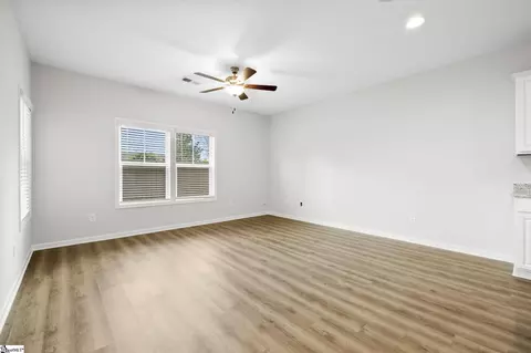 Living - 4 Sabine Leaf Ct, Greer, SC 29650 photo 2 of 2