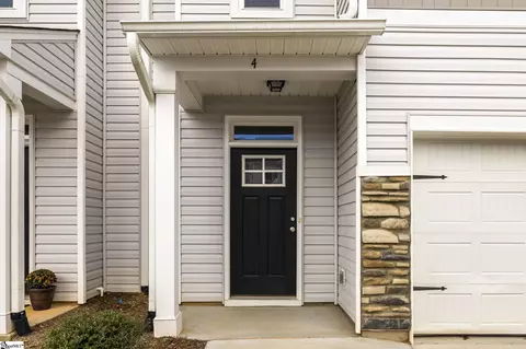 Entry Way - 4 Sabine Leaf Ct, Greer, SC 29650 photo 1 of 8