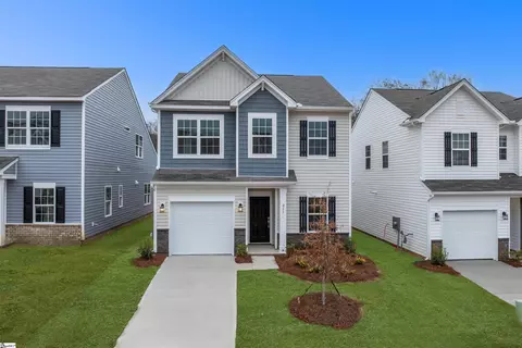 217 Mccormick Pl, Travelers Rest, SC 29690