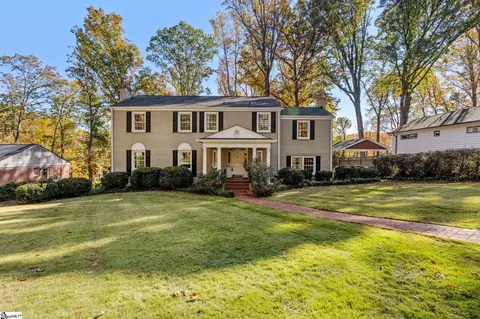 122 Lakecrest Dr, Greenville, SC 29609