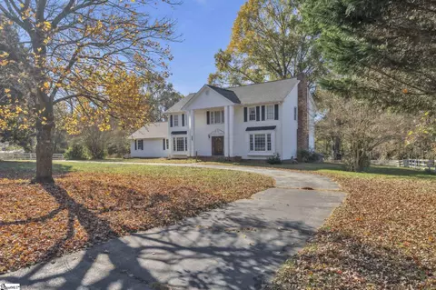 1240 Taylors Rd, Taylors, SC 29687