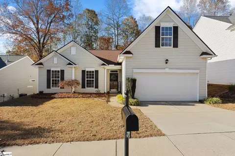 114 Seattle Slew Ln, Greenville, SC 29617