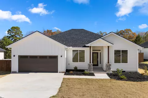 204 Tot Howell Rd, Greer, SC 29651