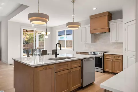 Kitchen - 204 Tot Howell Rd, Greer, SC 29651 photo 1 of 3