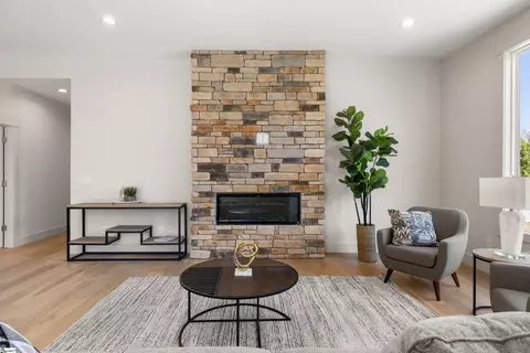 Living - 204 Tot Howell Rd, Greer, SC 29651 photo 1 of 3