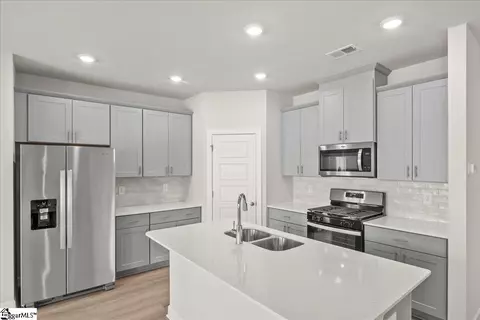 1600 Switchback Cir, Moore, SC 29369 photo 7