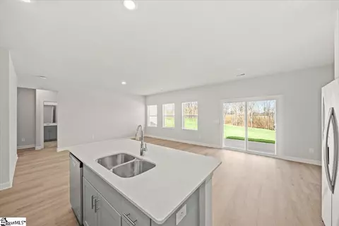 1600 Switchback Cir, Moore, SC 29369 photo 8