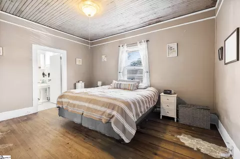 Bedroom - 343 Main St, Converse, SC 29329 photo 1 of 5