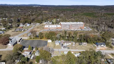 View/Area - 343 Main St, Converse, SC 29329 photo 3 of 8