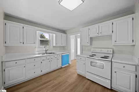 113 Robinson Ave, Easley, SC 29640 photo 14