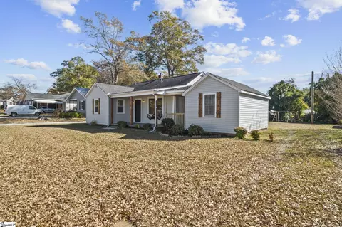 113 Robinson Ave, Easley, SC 29640 photo 2