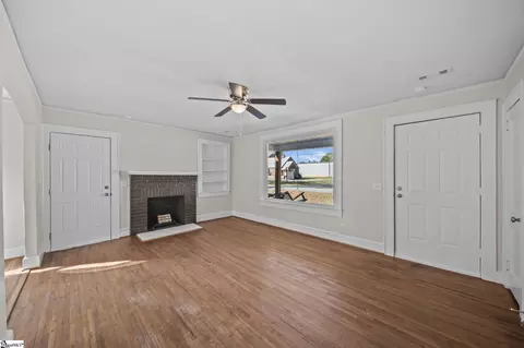 113 Robinson Ave, Easley, SC 29640 photo 6