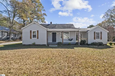 113 Robinson Ave, Easley, SC 29640