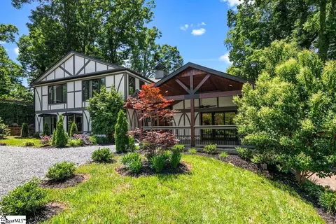 2005 Poinsett Hwy, Greenville, SC 29609