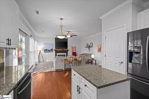 106 Cotter Ln, Greer, SC 29650 photo 10