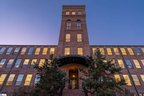 400 Mills Ave # 305, Greenville, SC 29605