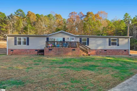 120 Acorn Trl, Fountain Inn, SC 29644