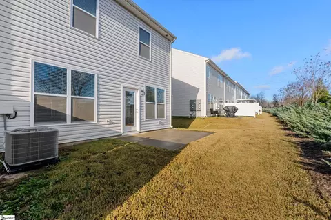 Exterior - 531 Yellow Fox Rd, Greer, SC 29650 photo 5 of 7