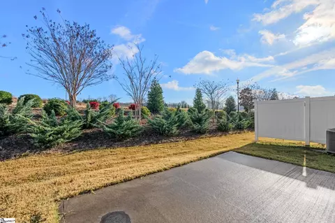 Exterior - 531 Yellow Fox Rd, Greer, SC 29650 photo 3 of 7