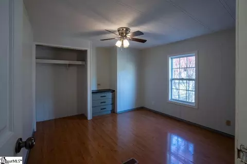 Bedroom - 209 Riverbluff Ext, Inman, SC 29349 photo 1 of 8
