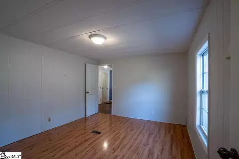Bedroom - 209 Riverbluff Ext, Inman, SC 29349 photo 6 of 8