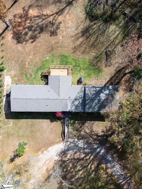 View/Area - 209 Riverbluff Ext, Inman, SC 29349 photo 1 of 4