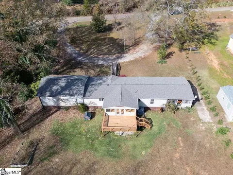 View/Area - 209 Riverbluff Ext, Inman, SC 29349 photo 3 of 4