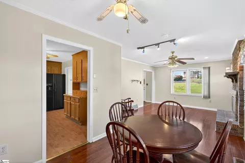109 Edgewood Ave, Easley, SC 29640 photo 8