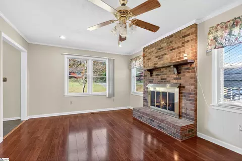 109 Edgewood Ave, Easley, SC 29640 photo 6