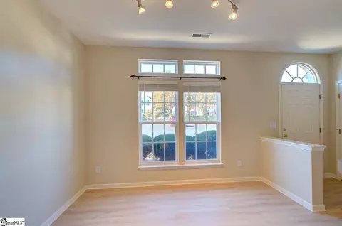 145 Spring Crossing Cir, Greer, SC 29650 photo 11