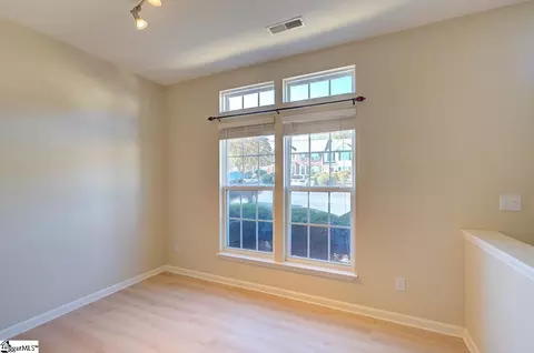 145 Spring Crossing Cir, Greer, SC 29650 photo 10