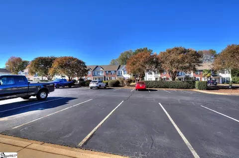 145 Spring Crossing Cir, Greer, SC 29650 photo 2